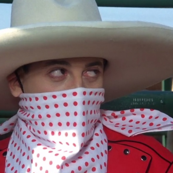 Meet your Posher, Pee Wee! - Picture 1 of 1